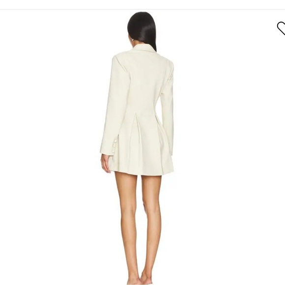 Camila Cornell Elegant Cream Blazer Dress - Picture 2 of 3